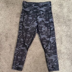 ZYIA Gray Camouflage Leggings